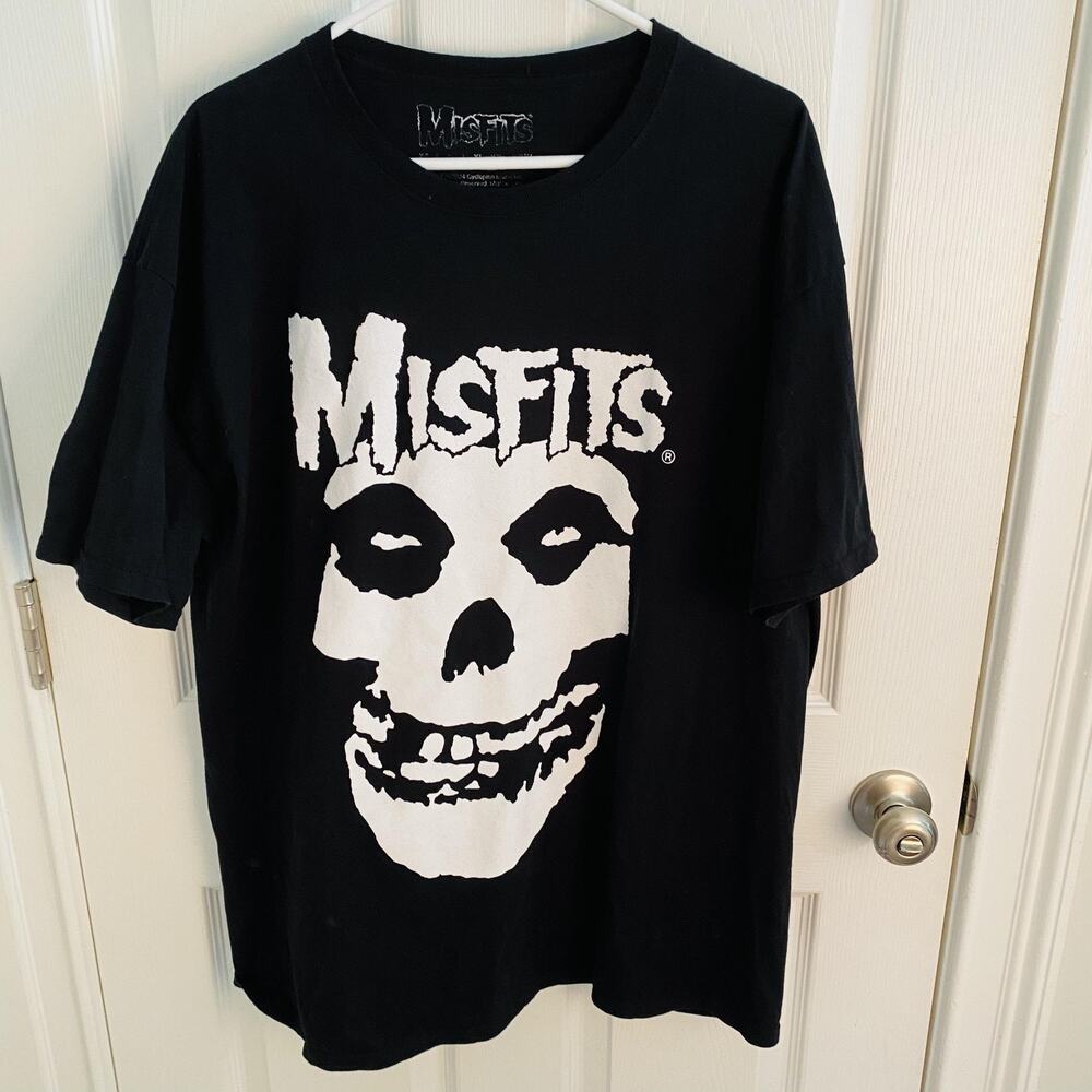 Misfits Shirt Mens Large Black Punk Rock Band Graphic Cotton Skull Logo grunge